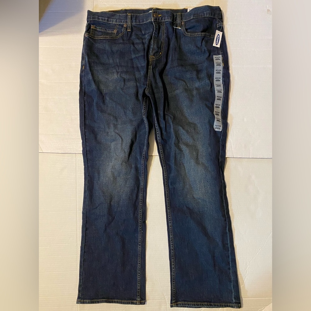 Old Navy 40/30 Straight built in tough flex dark wash blue jeans NEW